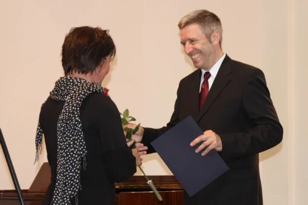 276332_142664_diploma_comenianum_2015_681_C.jpg