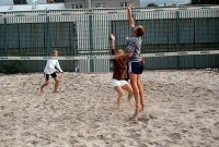 280147_145112_beach3v.jpg