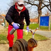 desinfikce-detskych-hrist-thumb