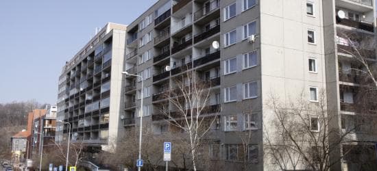 Privatizace_Jeseniova_Ostromecska_021