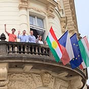 Kurdská-vlajka_1_thumb