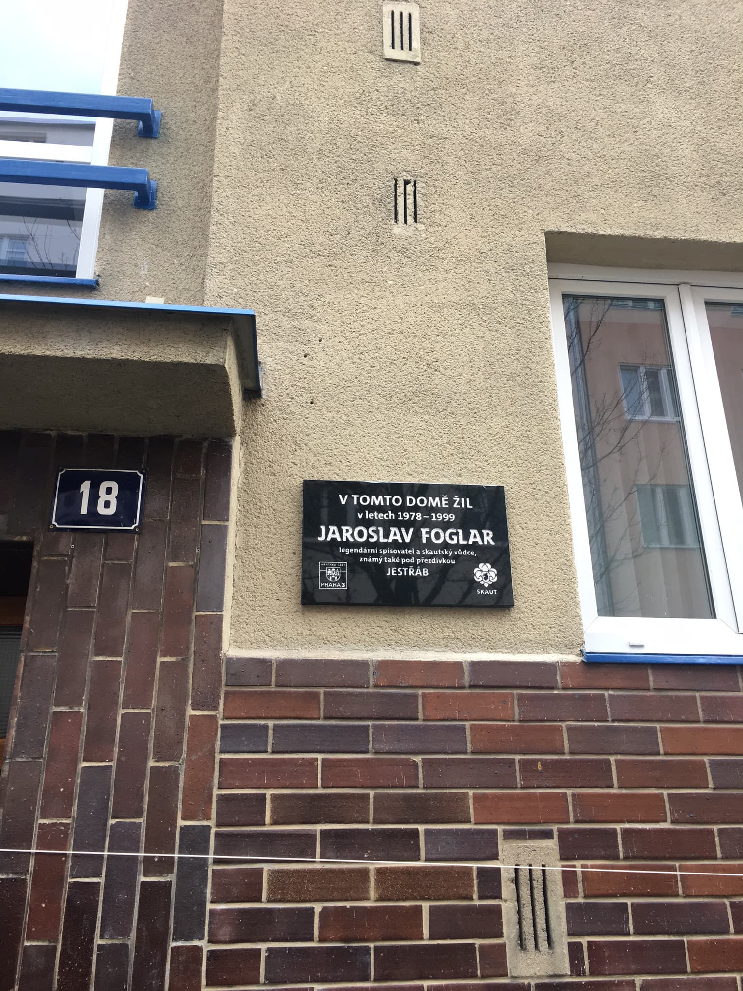 pamětní deska Foglar1