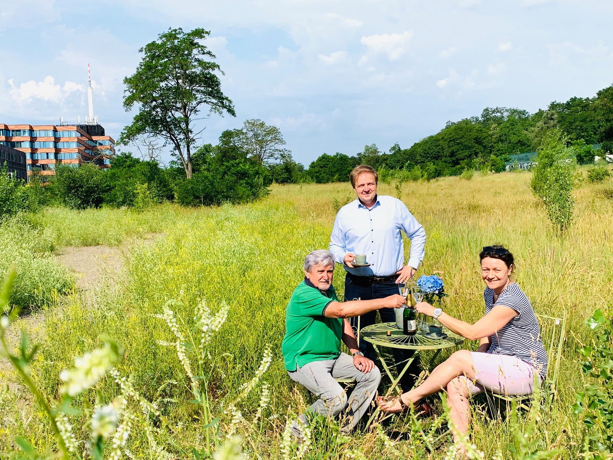 65052379_2511770385520661_8562216973310623744_o