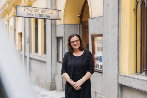 JanaRumlenova Praha3 0021 FotilAdamMracek E40A2020