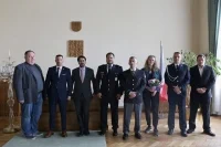 9hrdinu-2023-01