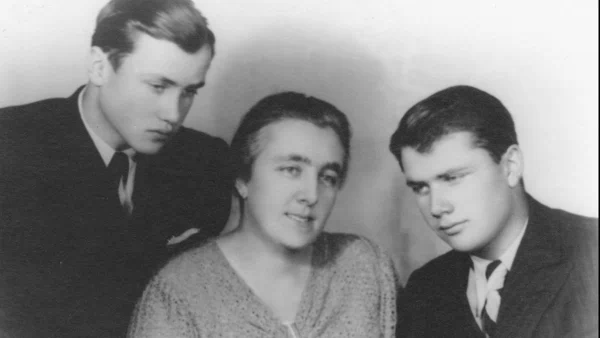 Vlastimil.Marie.Miroslav.Moravcovi.before.WWII