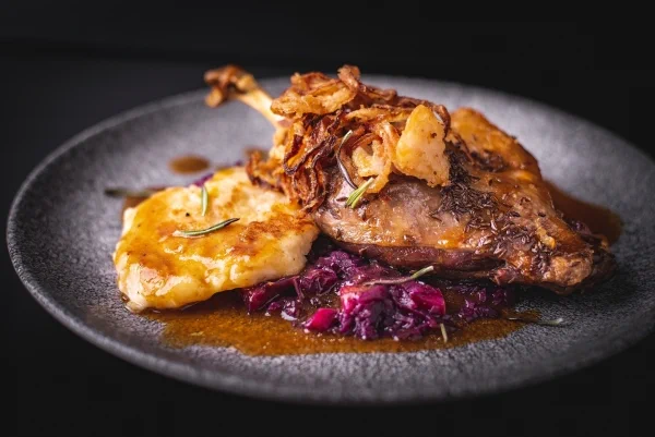 roast-goose-3790417 1920