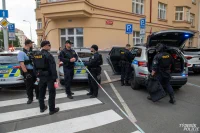 Zabarikádovaný muž v Čáslavské - foto Týdeník Policie