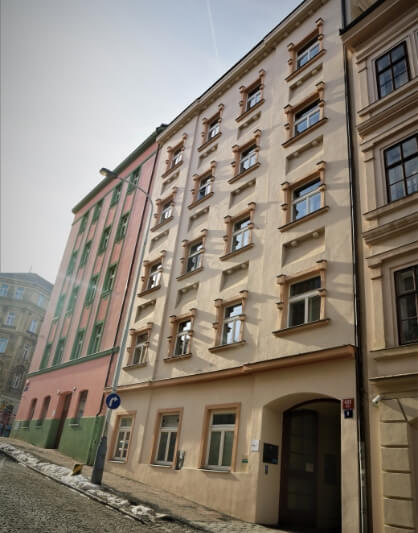 Lipanská 9
